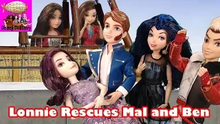 Lonnie Rescues Mal and Ben - Part 6 - Zombie Outbreak Descendants Project MC2 Disney