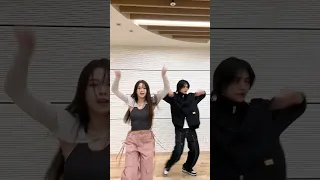 NMIXX Kyujin and Hyunjin - S-Class Challenge