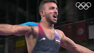 Египетский борец отпраздновал бронзу выполнением сальто! #Shorts