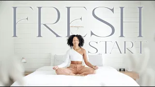 FRESH START 🌟 10 Minute Morning Bed Meditation + 5 Minute Light Movement