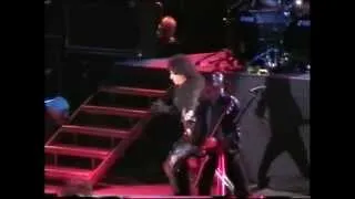 Alice Cooper - I'm Eighteen (Live in Athens, Greece 09/06/2004)