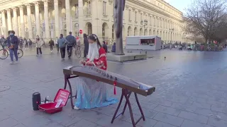 【古箏醉了？】在法國街頭用古箏彈醉拳 瞭解一下？Chinese Musical Instruments—Guzheng Cover| 碰碰彭碰彭