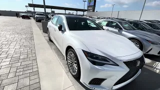 2024 Lexus LS500 | Japanese Full-Size Luxury Sedan