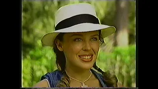 Kylie Minogue - "Cue The Music" Special interview at the 1992 World Music Awards.