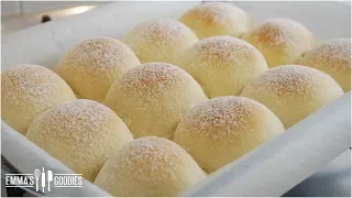 Fluffy Japanese Milk Bread Recipe ( The SOFTEST Dinner Rolls Recipe ) ふわふわミルクパン