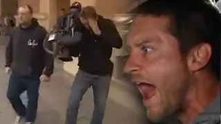 Tobey Maguire PUNCHES Paparazzi - SPIDER-MAN: NO WAY HOME MUSIC