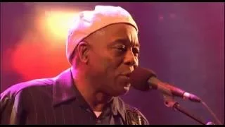 Buddy Guy - Damn Right, I've Got the Blues (Live at Glastonbury Festival 2008)