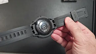 Unboxing Spigen Rugged Armor PRO Samsung Galaxy watch 6 classic 47mm.