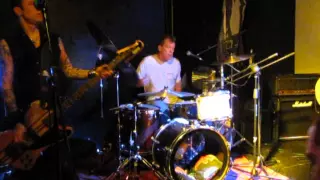 The VIBRATORS Troops of Tomorrow - Live at ''Silos'' - Ancona 16/01/2015