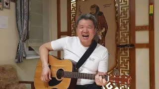 Не умирай, любовь! ( Đừng chết tình yêu!) Юpий Гapмaeв, cover под гитару (Subtitles)