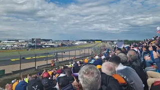 F1 Silverstone 2022 first lap Stowe A @Formula1