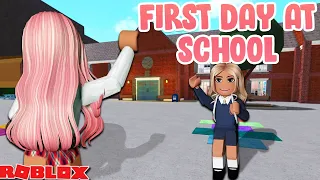 MY DAUGHTER'S FIRST DAY AT SCHOOL 📚 | Bloxburg Roleplay | Roblox