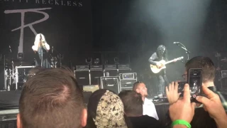 The Pretty Reckless "Like A Stone" 5/20/17