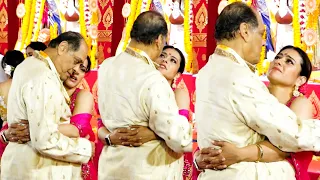 Emotional Kajol Crying Hugging Her Uncle At Durga Puja 2023