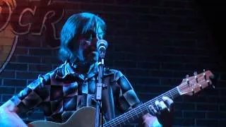 Joey Molland of Badfinger performing "No Matter What" June 27, 2013