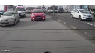 Последствия аварии дублер Варшавского шоссе х Сумской проезд 07.04.2015 вид сзади