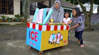 Keysha Dan Afsheena Jadi Penjual Ice Cream