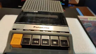 Cleaning and Servicing a Panasonic Cassette Tape Player Recorder RQ-2105. Part 2.