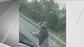 Man Smashes Windshield in Terrifying Road Rage Incident | NBC New York