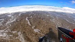 Bodyboarding a Shallow Reef During a Building Swell in Hawaii | Full Paddle Out Raw POV