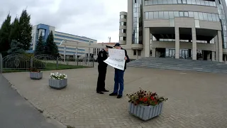 Пикет у здания УГИБДД МВД в Казани