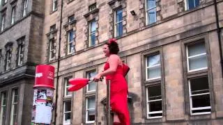 Street Juggler Royal Mile Festival Fringe Edinburgh Scotland