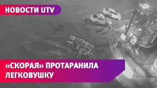 В Уфе карета скорой помощи протаранила легковушку