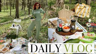 Daily vlog | Mergem la picnic in pădure, la film la Animale fantastice, in Ikea și la Zara