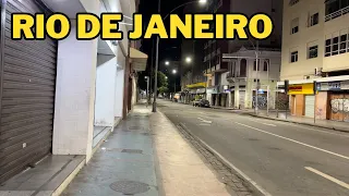 Walking Alone at Dawn in Rio de Janeiro 😎😎