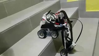 робот подъем по лестнице