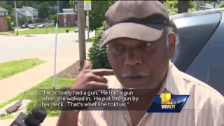 Video: City officer shoots gun in confrontation with armed robbers