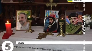 #Львів вшанував перших жертв Майдану та загиблих воїнів #АТО