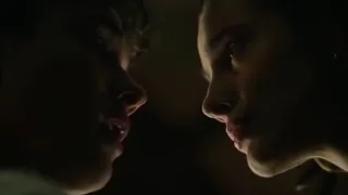 Marcus and Maria kiss.The Deadly Class 1x05