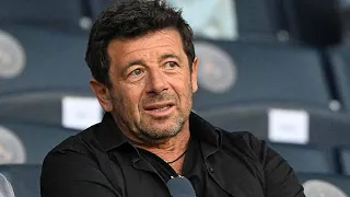 Patrick Bruel ciblé par les critiques, une rumeur à l’occasion de la soirée des Enfoirés l’incrimi