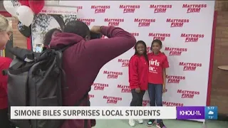 Simone Biles surprises Houston elementary school students