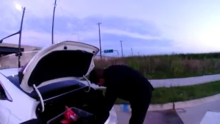 Texas police officer checks on driver, gets magic show!