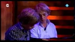 Arthur & lucas Jussen - Dolly Suite opus 56 van Gabriel Fauré.dv