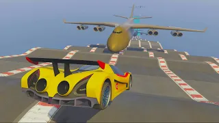 MEGA RAMPA IMPOSIBLE TODOS CONTRA MI! AVIONES GIGANTES!! - GTA V ONLINE