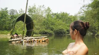 Build a Shelter River Survival, make a raft Start to Finish, Relaxing Fishing, Catch and Cook