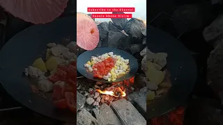 We cooked by the fire in the camp|Kampta ateş başında yemek pişirdik. #shorts #tiktok #asmr