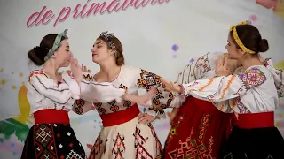 Ansamblul de dans ”Magica” or. Causeni, Moldova.  ”Cumătrițele” (Кумушки)