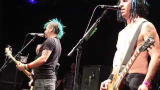 NOFX vs HOUSE OF BLUES (L.A.)