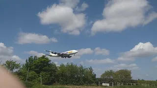 Atlas Air B747 landing at RAF Mildenhall