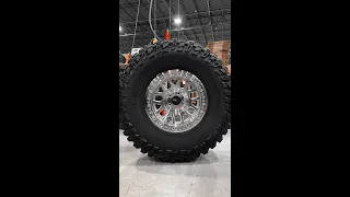 Dirty Life Mesa Race 17x9 ❌ Cooper Discoverer STT Pro 37x12.5  #shorts #youtube #viral