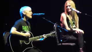 Evan Taubenfeld & Avril Lavigne in #Winnipeg -- Best Years of Our Lives -- MTS Center 2011 Live (HD)