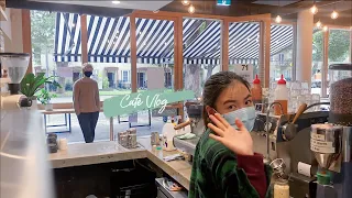 [Barista Vlog] How I Work vs How He Works | Melbourne Cafe Ambience | LaurAngelia