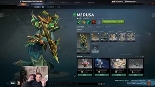 Black show how to counter Medusa