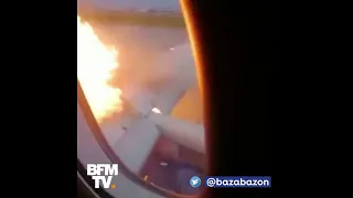 Ces passagers ont filmé l’atterrissage de leur avion en feu à Moscou