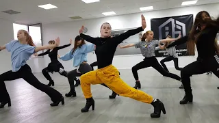 Текст песни Lika Kosta - Lambada (Ламбада) (Cover)/ Choreography by Maya Rapp