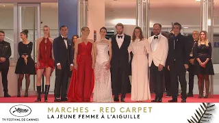 LA JEUNE FEMME À L'AIGUILLE – Les Marches – Français – Cannes 2024